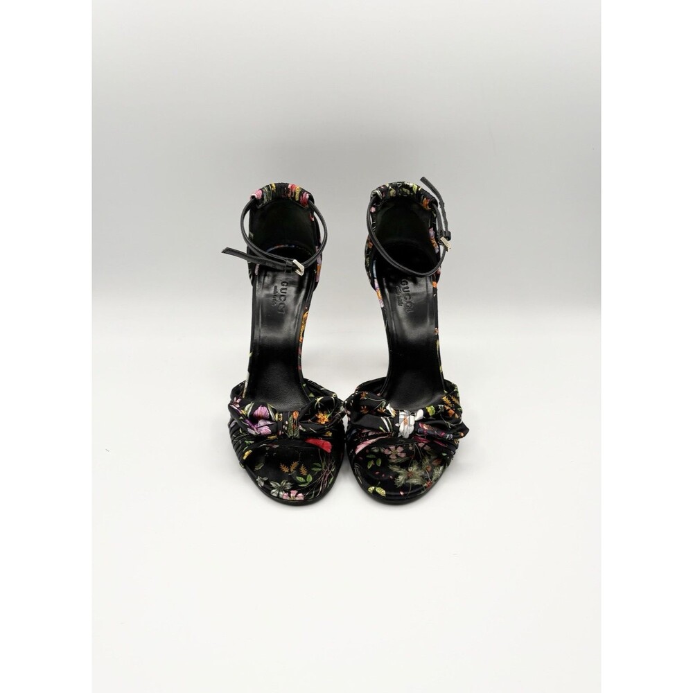 Gucci Black Satin Floral Slingback Heels Peep Toe Bow Accent Size EU 35